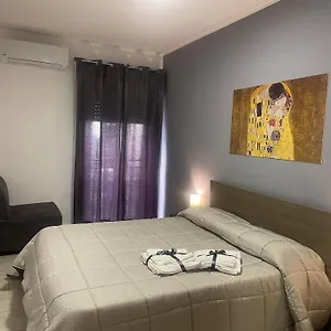 https://casa-vacanze-le-ginestre.sicilyhotelsitaly.net