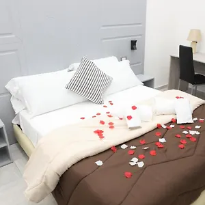 فندق Casablanca, نابولي